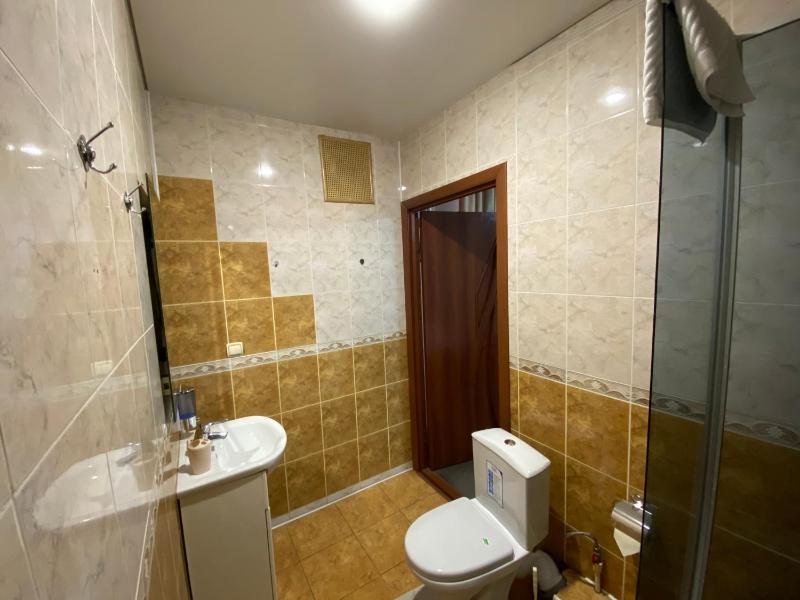Double Room image 2