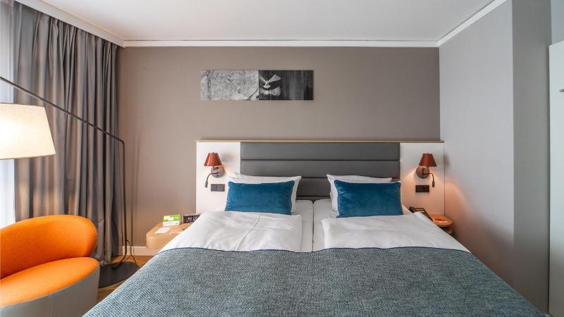 Standard Double Room image 4