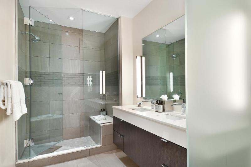 Luxury 2 BR in Canyons Village - Walk to Slopes - image 7