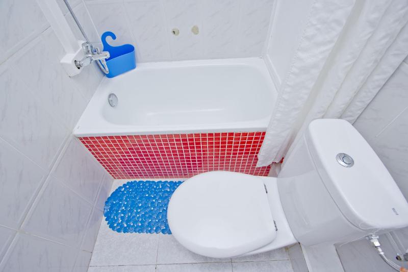 Standard Single Room image 2