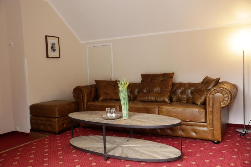 Deluxe Suite image 3