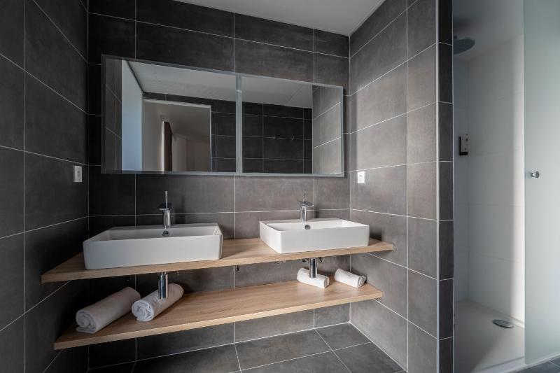 Three-Bedroom Apartment image 3