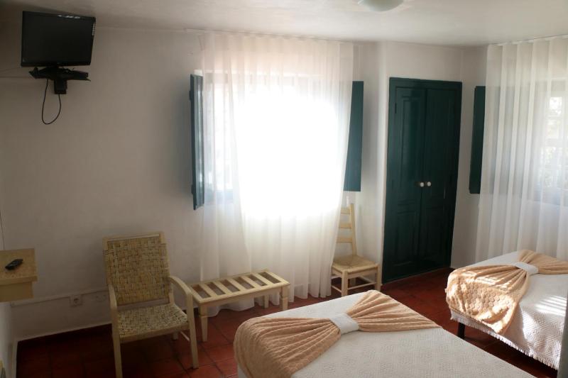 Triple Room image 2