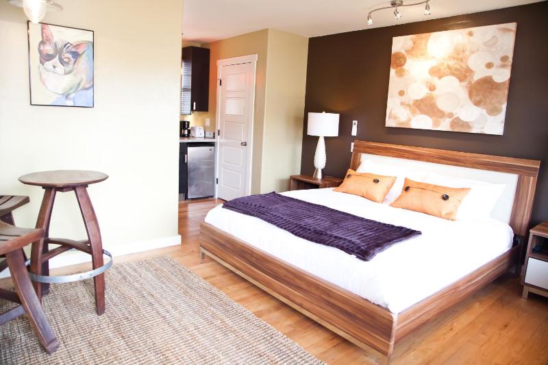 King Room - Pet Friendly image 1