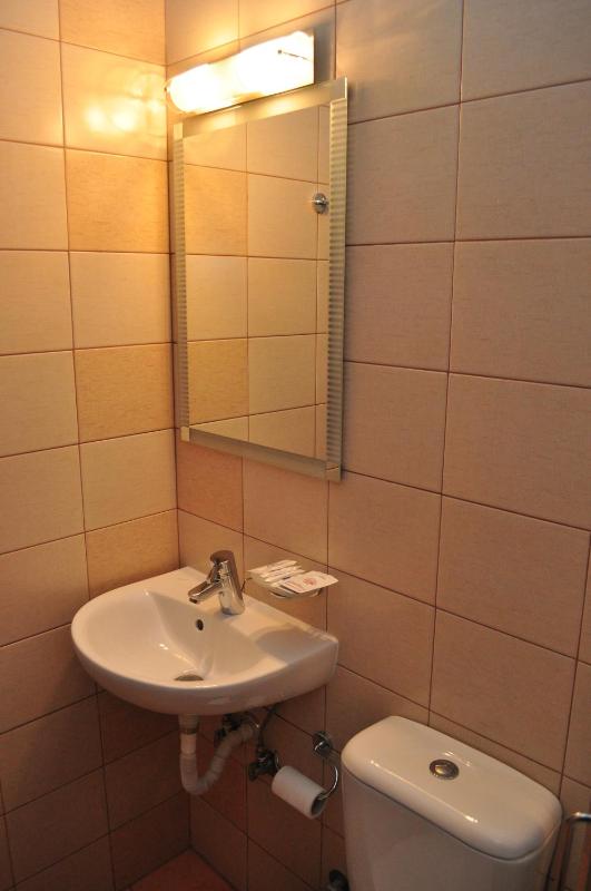 Triple Room image 3