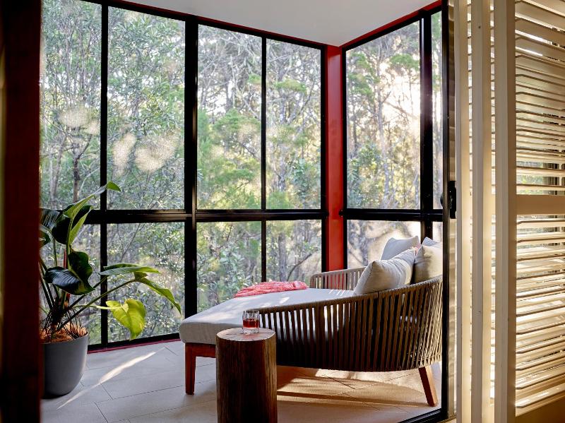 Crystalbrook Byron - image 2