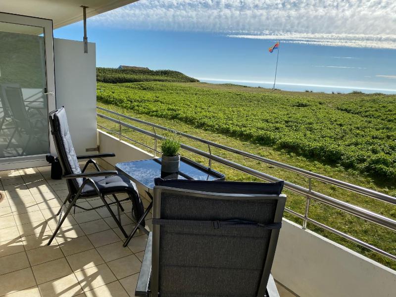 Apartment with Sea View image 3