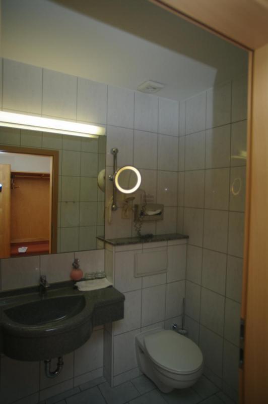 Superior Single Room image 2