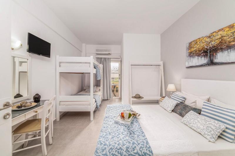 Triple Room image 1
