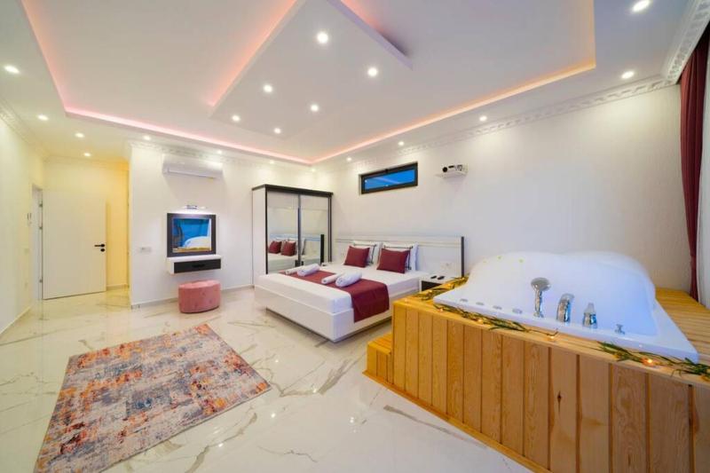 Corleone - Modern Villa with Jacuzzi in Kalkan - image 10