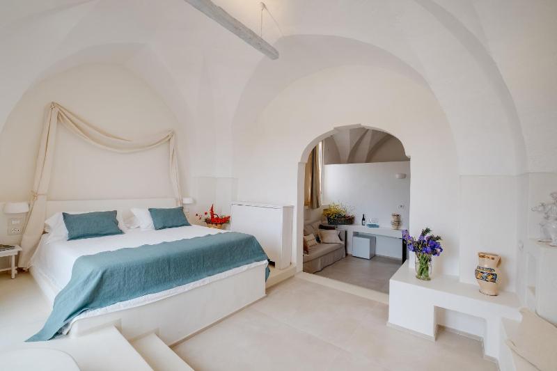 Suite with Terrace image 1