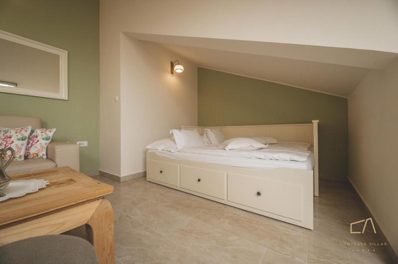 Apartment with Balcony image 3