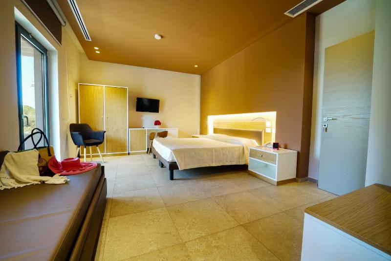 Superior Double Room image 2