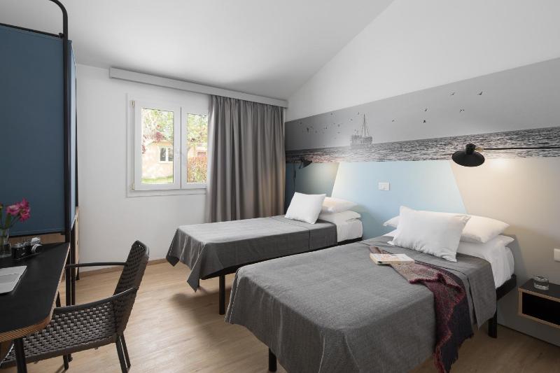 Standard Apartment image 3