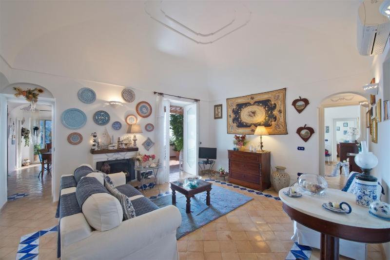 CASA NOEMI 4&2 Emma Villas - image 34