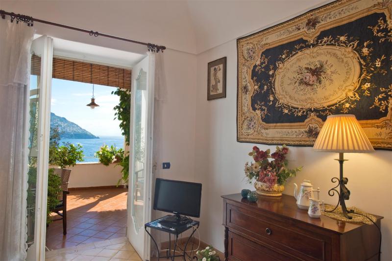 CASA NOEMI 4&2 Emma Villas - image 25