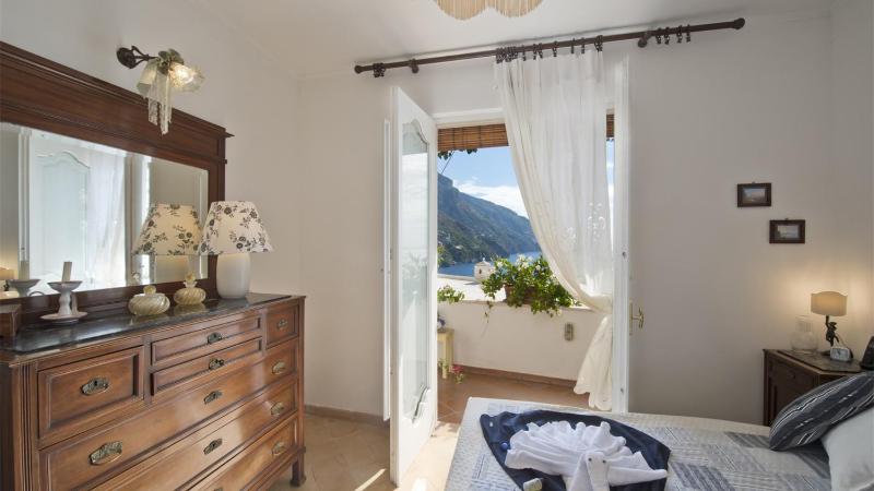 CASA NOEMI 4&2 Emma Villas - image 33