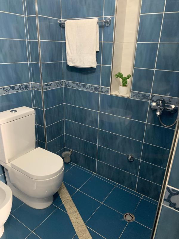 Sea La Vie Apartment - image 2