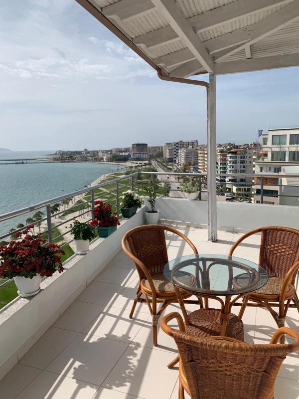 Sea La Vie Apartment - image 5