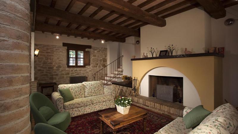 IL BORGO 16 Emma Villas - image 34