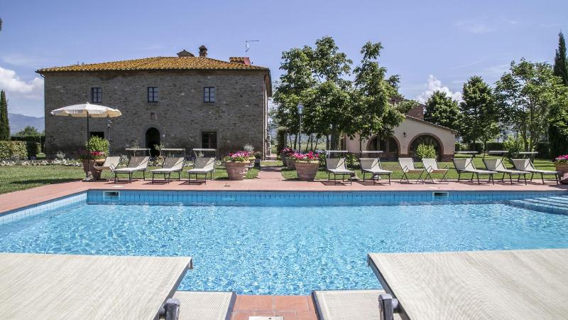 Le Caselle 26 Emma Villas - image 15