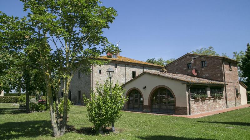 Le Caselle 26 Emma Villas - image 40