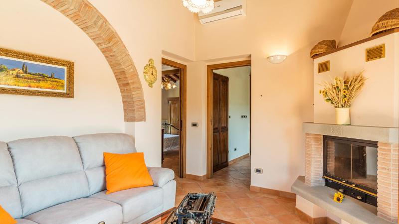 Vinciluna 4 Emma Villas - image 3