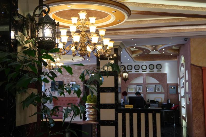 Boulevard Palace Hotel - image 1