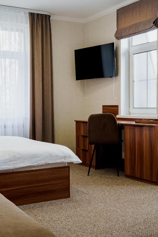 Suite with River View image 3