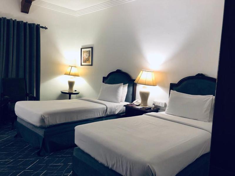 Royalton Hotel Faisalabad - image 6