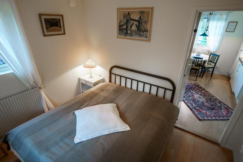 One-Bedroom Apartment with Balcony image 3