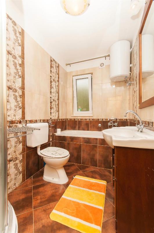 Three-Bedroom Apartment Standard image 4