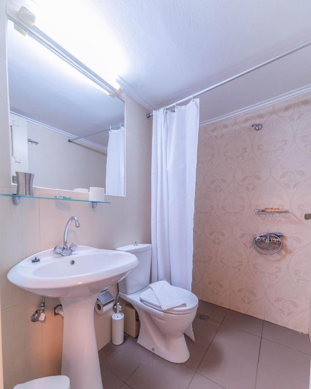 Budget Studio with Garden View image 2