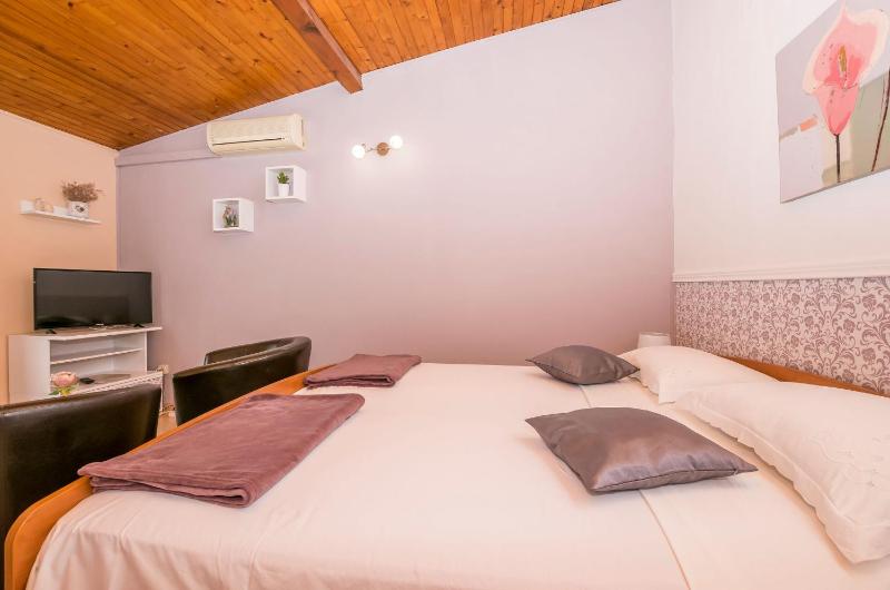 Apartments and Room Zinka - image 21