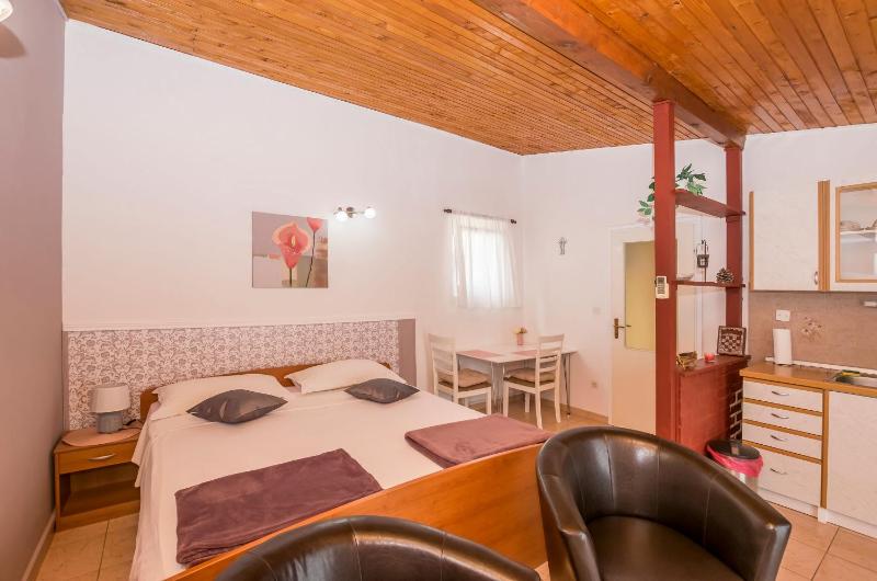 Apartments and Room Zinka - image 18