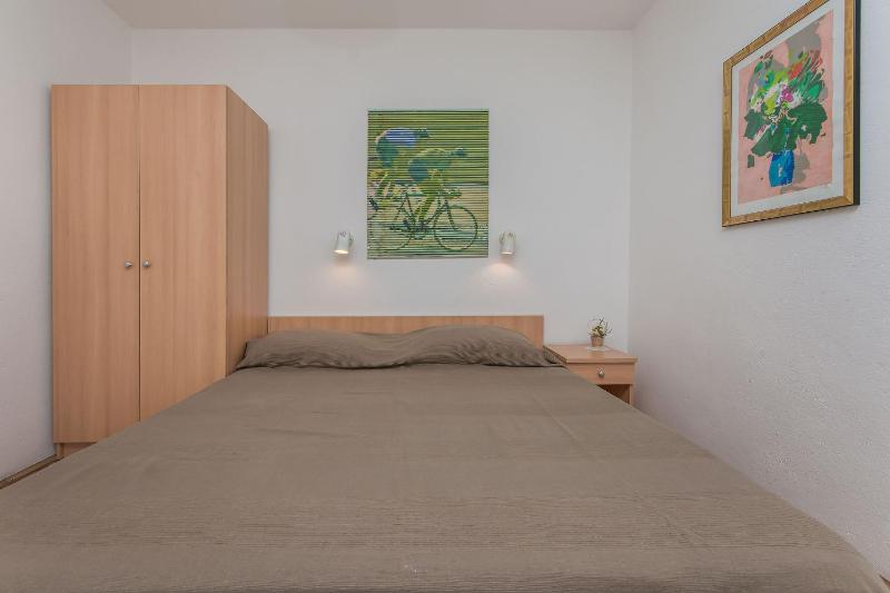 Apartments Dubravka - image 32