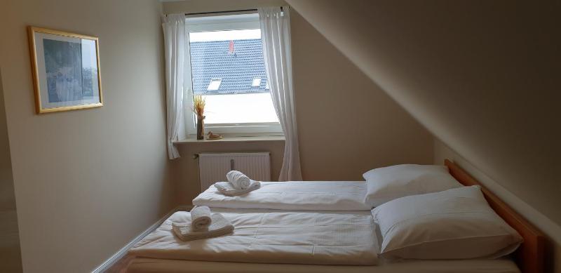 Three-Bedroom Apartment image 4