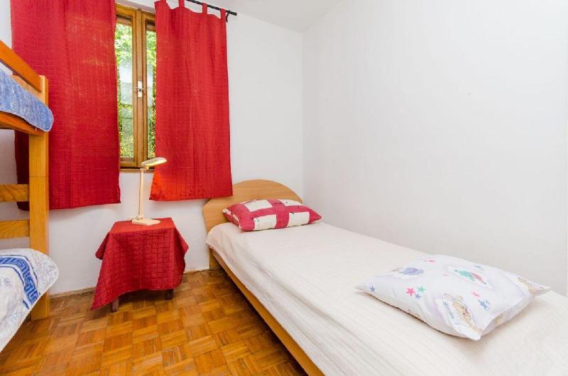 Two-Bedroom Holiday Home image 4