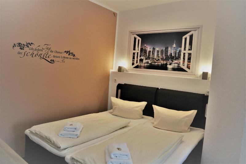 Double Room with Private Bathroom image 3