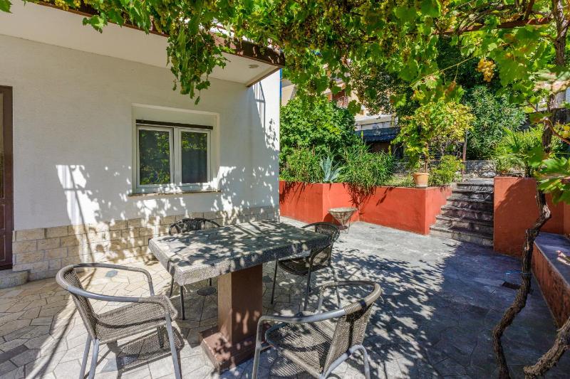 Apartment Eugen - image 19