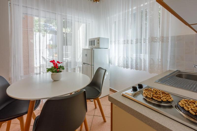 Apartments Zorica - image 23