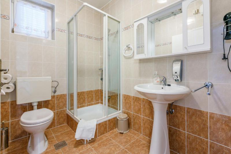 One-Bedroom apartment Standard image 4