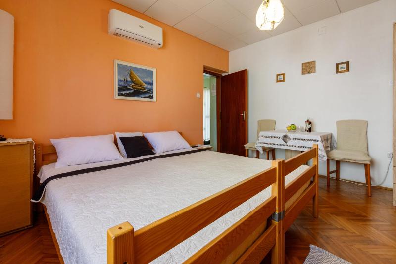 Apartment Antic S - image 9