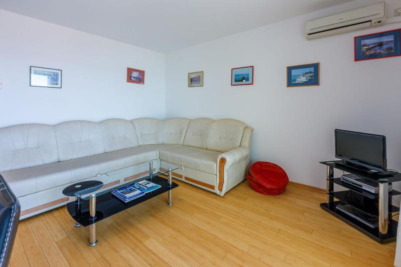 Apartments Robic - image 28