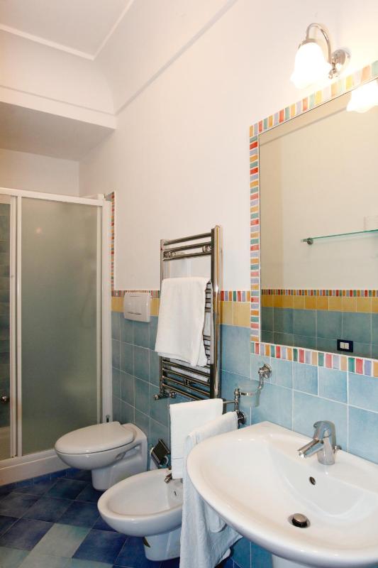 Standard Double or Twin Room with Sea View image 4