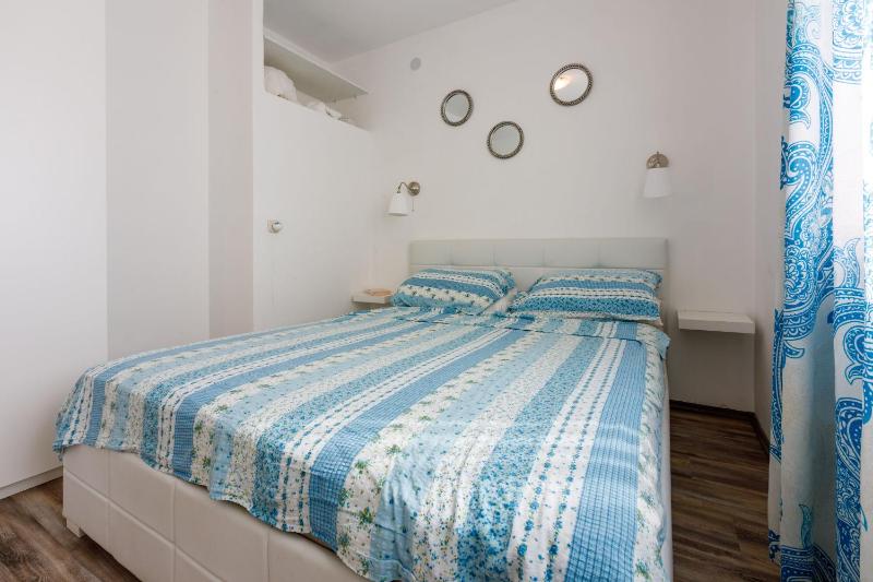 Apartments Bartulin - image 6