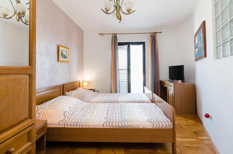 Studio with Garden View image 4