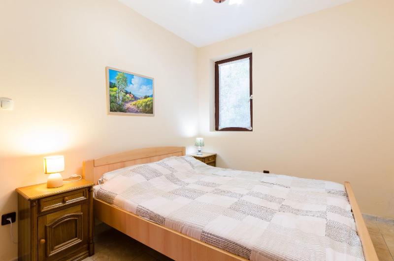 One-Bedroom apartment Standard image 3