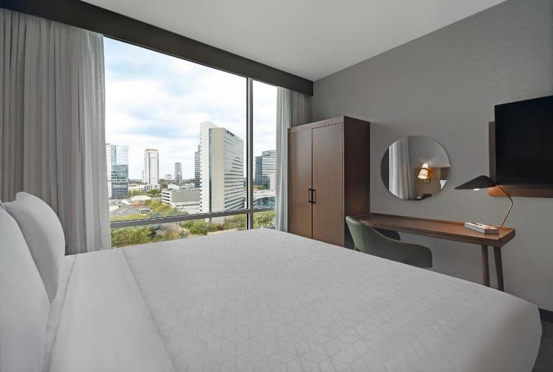 Staybridge Suites Houston Galleria Area By IHG - image 28