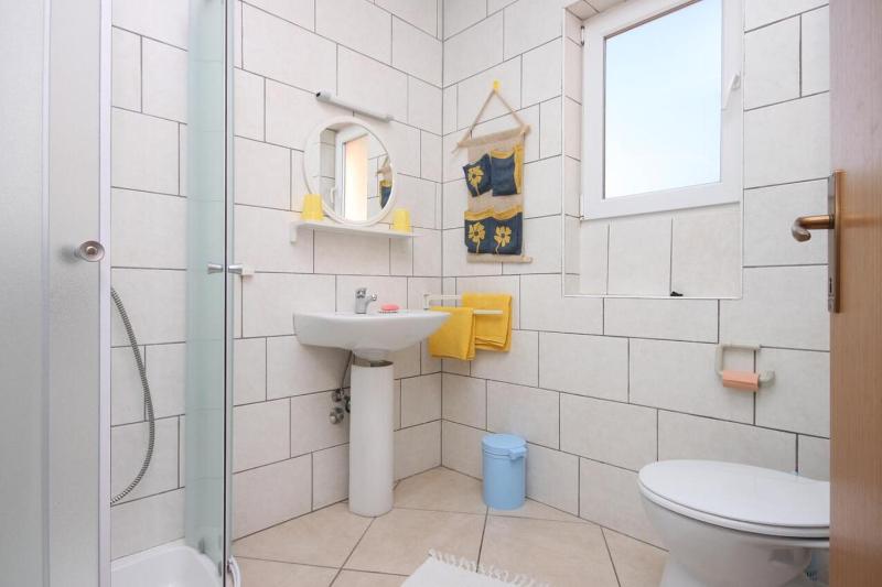 One-Bedroom Apartment with Balcony image 2